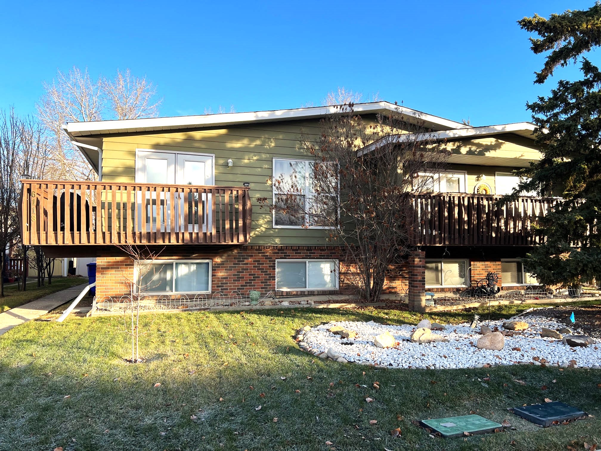$209,900  Unit A, 6118-53 Street, Olds  SOLD